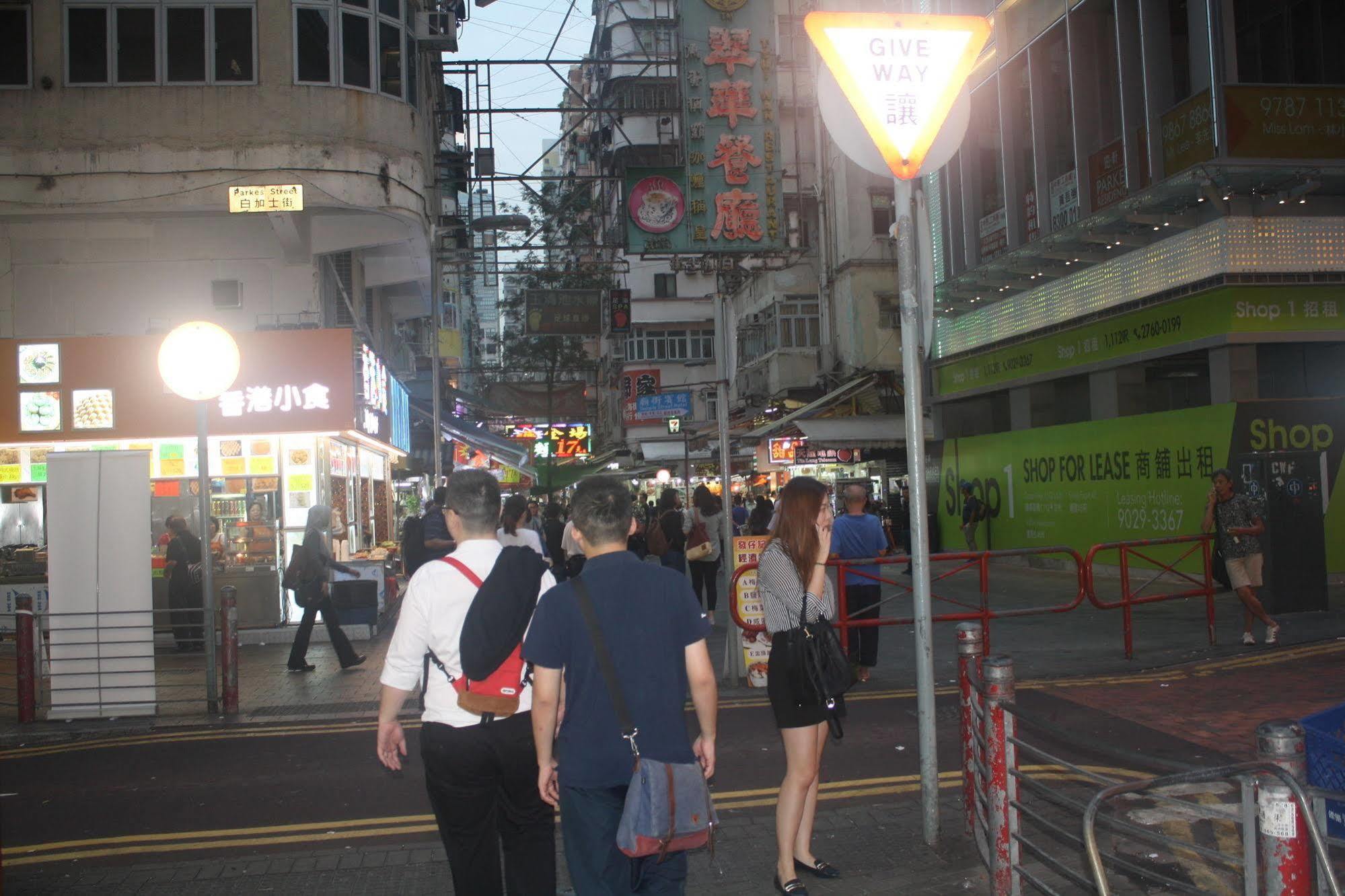 Temple Street Hotel Kowloon  Exteriör bild